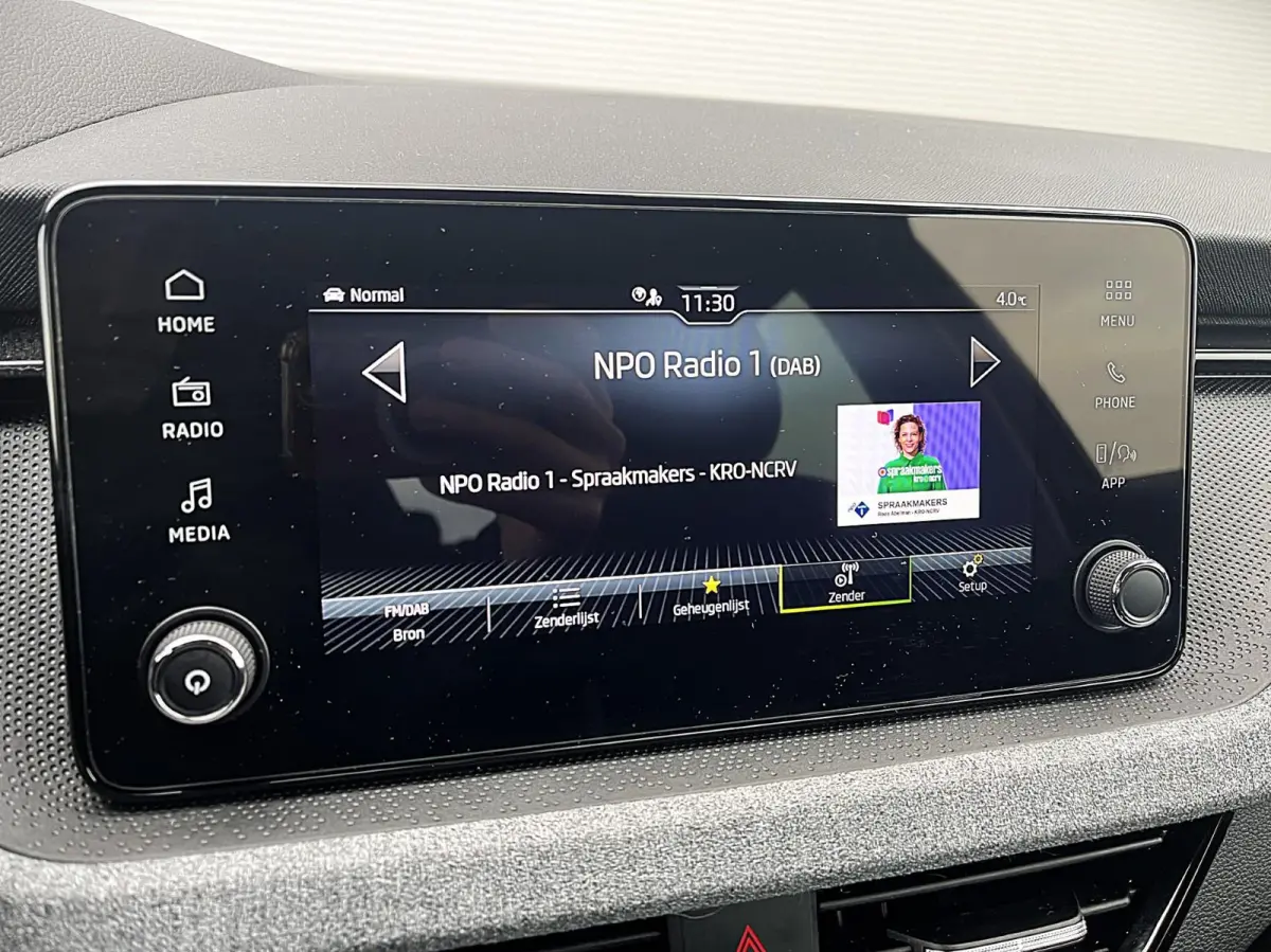 1.0 TSI 115pk DSG Business Edition | PDC Voor & Achter | Smartlink | Stoelverwarming