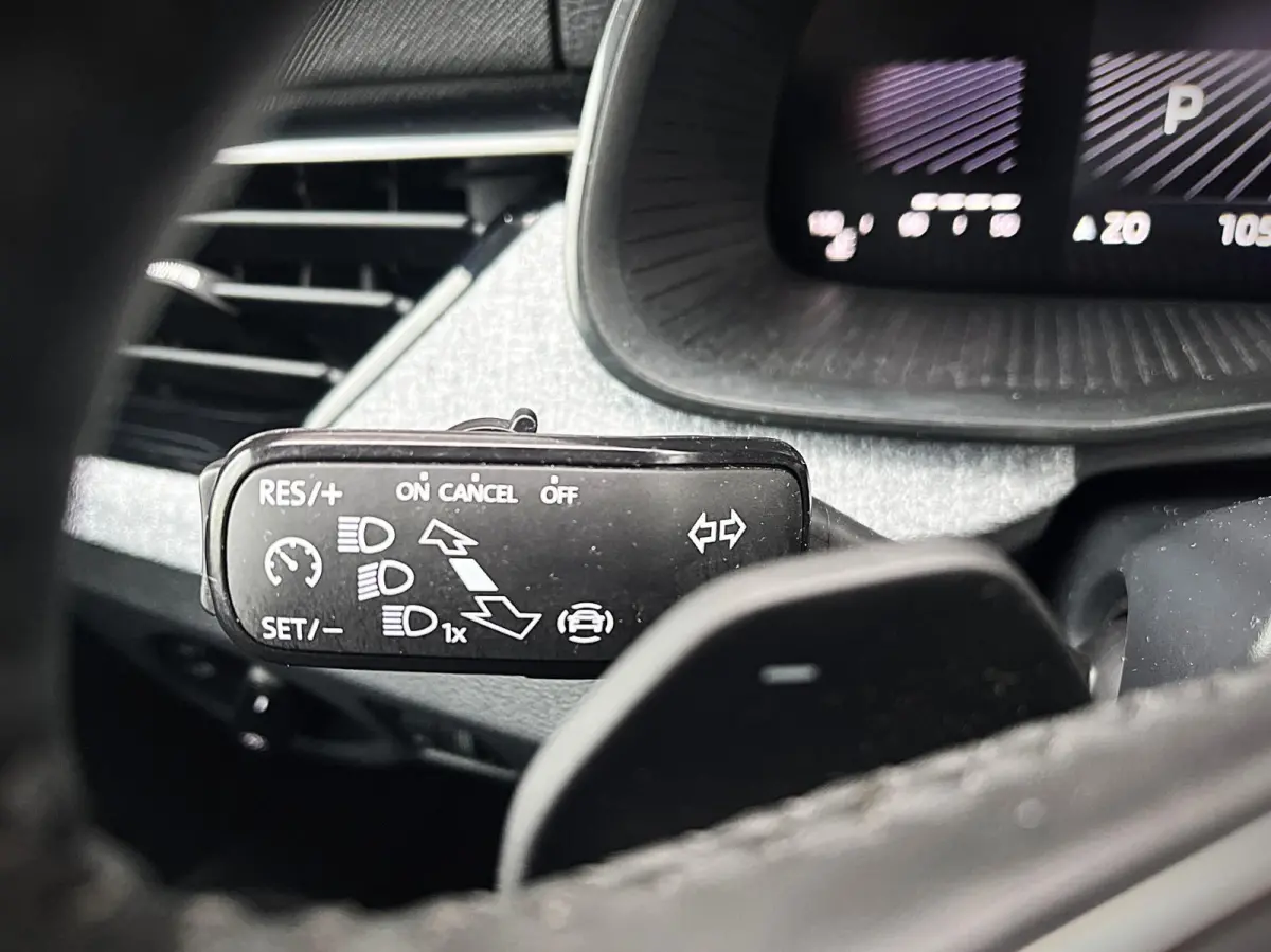 1.0 TSI 115pk DSG Business Edition | PDC Voor & Achter | Smartlink | Stoelverwarming