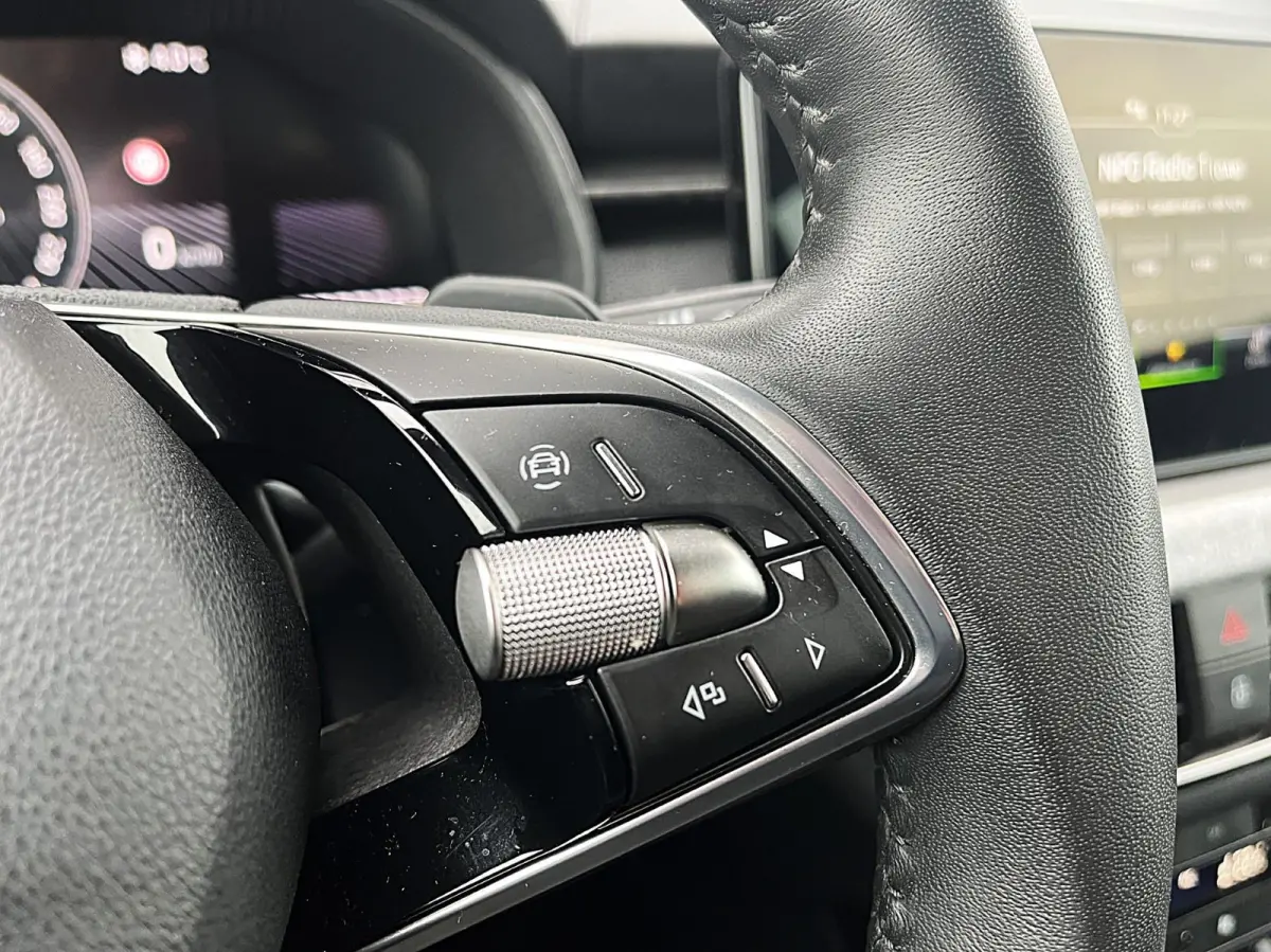 1.0 TSI 115pk DSG Business Edition | PDC Voor & Achter | Smartlink | Stoelverwarming