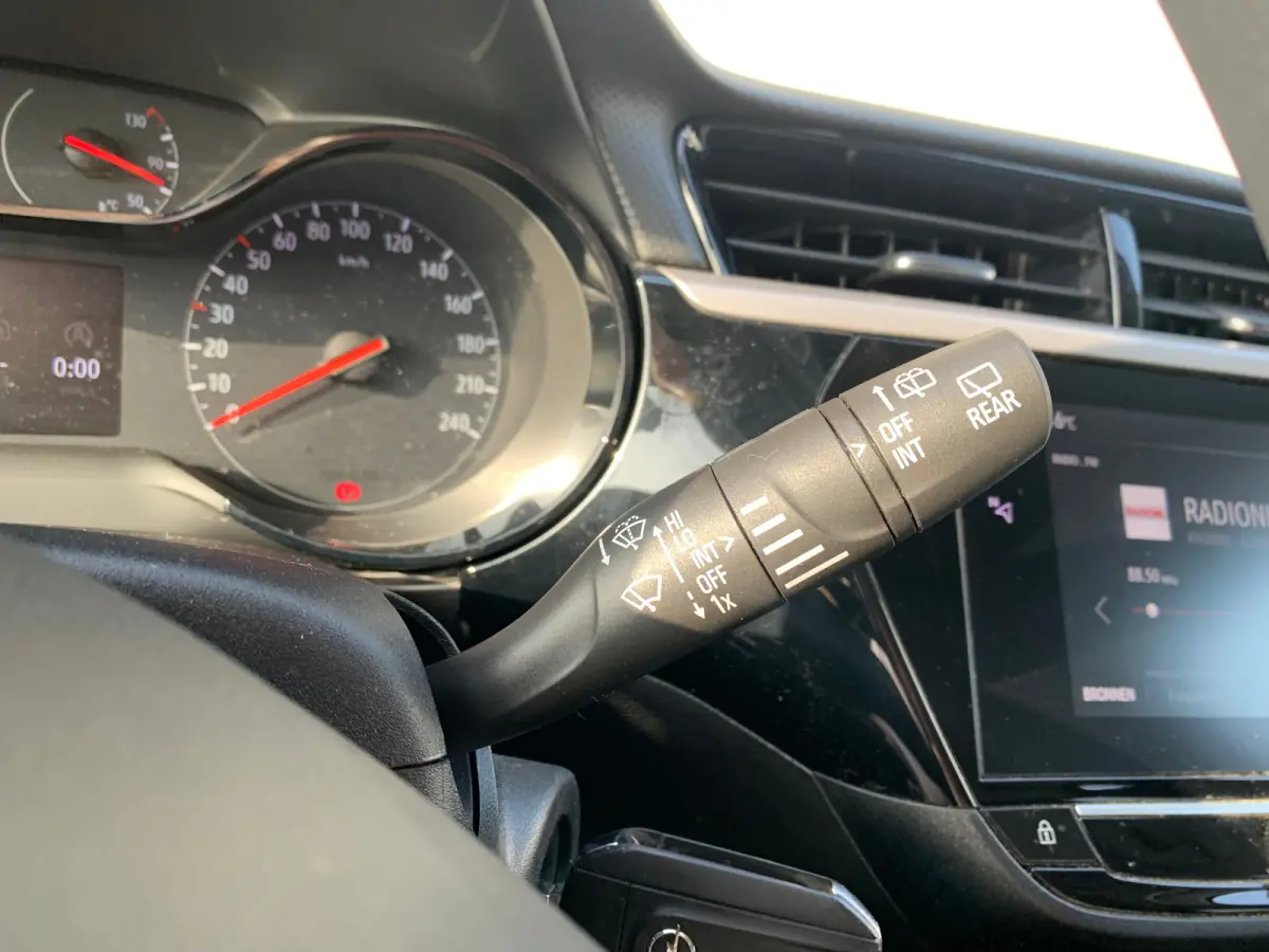 1.2 Edition Airco | AppleCarplay/ Android Auto | Cruise Control | DAB | LMV 16" | PDC Achter |