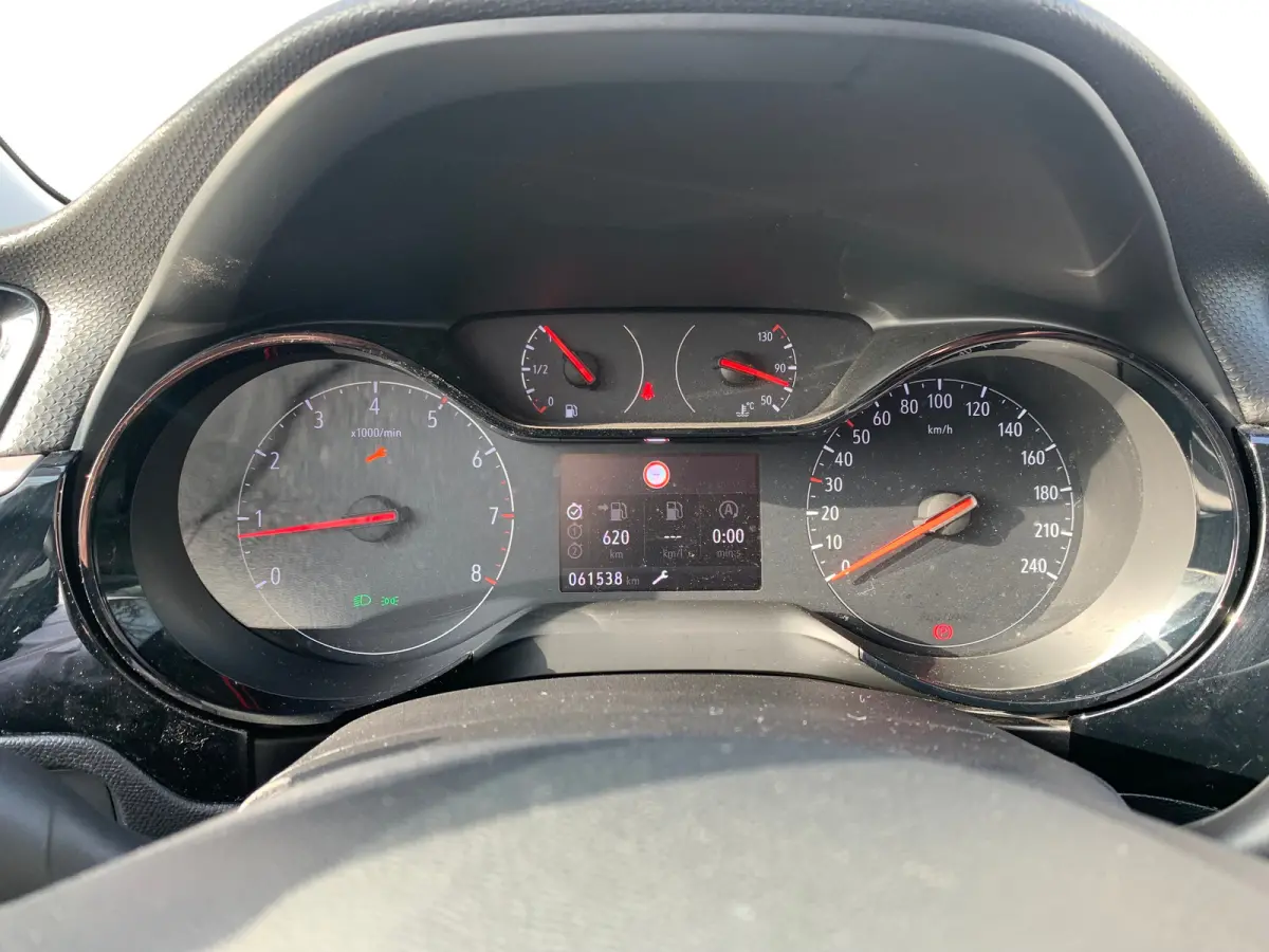 1.2 Edition Airco | AppleCarplay/ Android Auto | Cruise Control | DAB | LMV 16" | PDC Achter |