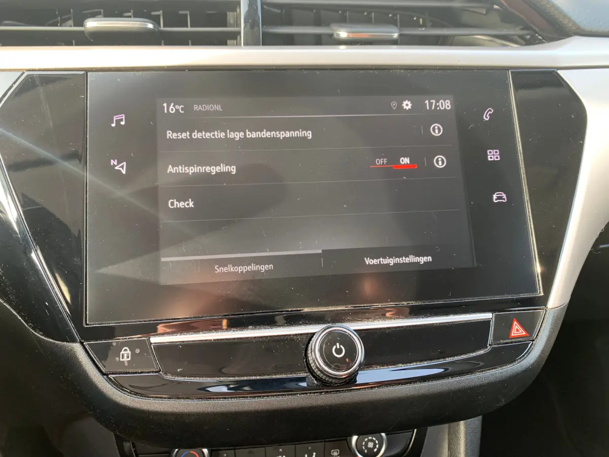 1.2 Edition Airco | AppleCarplay/ Android Auto | Cruise Control | DAB | LMV 16" | PDC Achter |