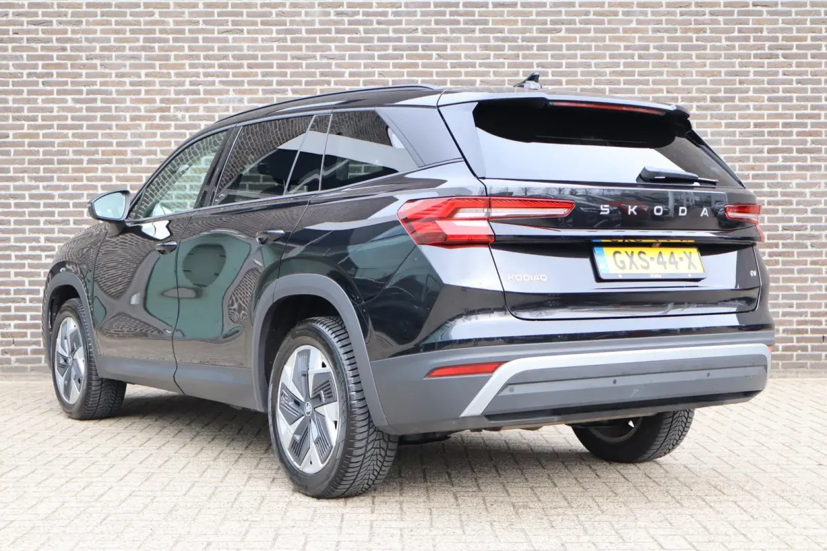 1.5 TSI 204pk PHEV Business Edition | SoH 100% | Trekhaak Wegklapbaar | Stoel/Achterbank/Stuurverwarming | Achteruitrijcamera