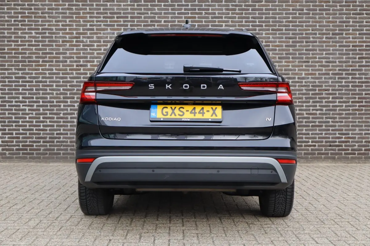 1.5 TSI 204pk PHEV Business Edition | SoH 100% | Trekhaak Wegklapbaar | Stoel/Achterbank/Stuurverwarming | Achteruitrijcamera