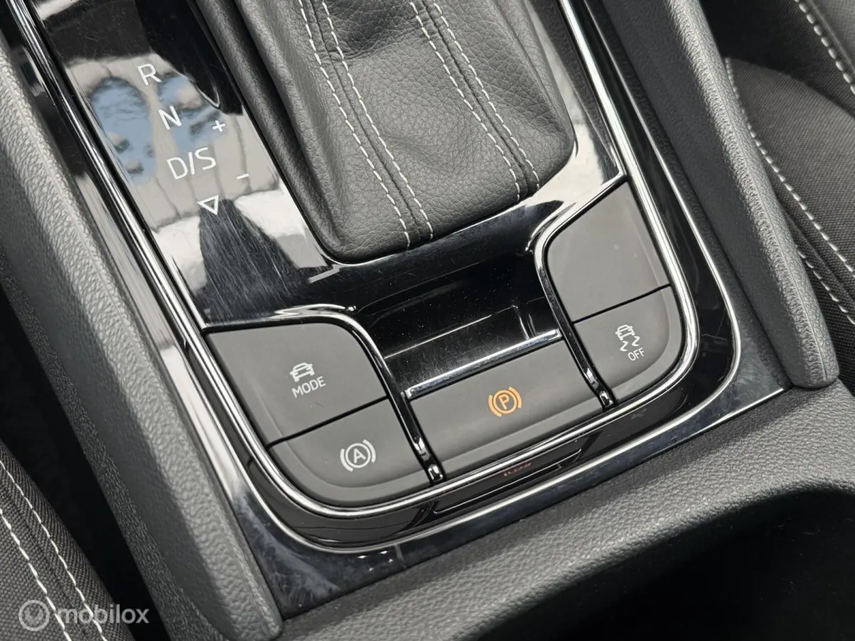 1.5 TSI ACT Sportline Virtual Bucket Seats Navi Carplay ACC Camera