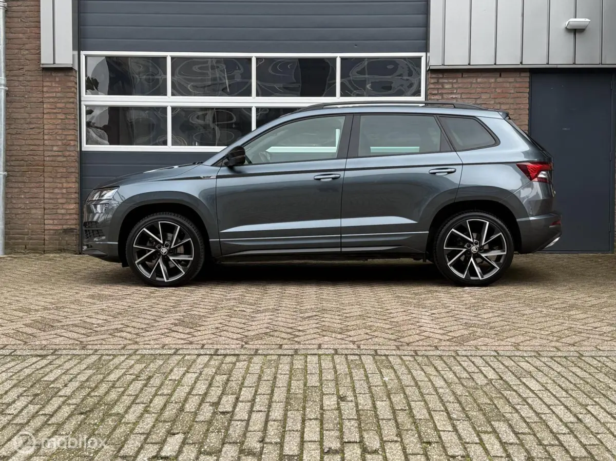 1.5 TSI ACT Sportline Virtual Bucket Seats Navi Carplay ACC Camera