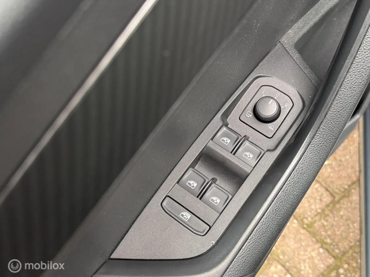 1.5 TSI ACT Sportline Virtual Bucket Seats Navi Carplay ACC Camera