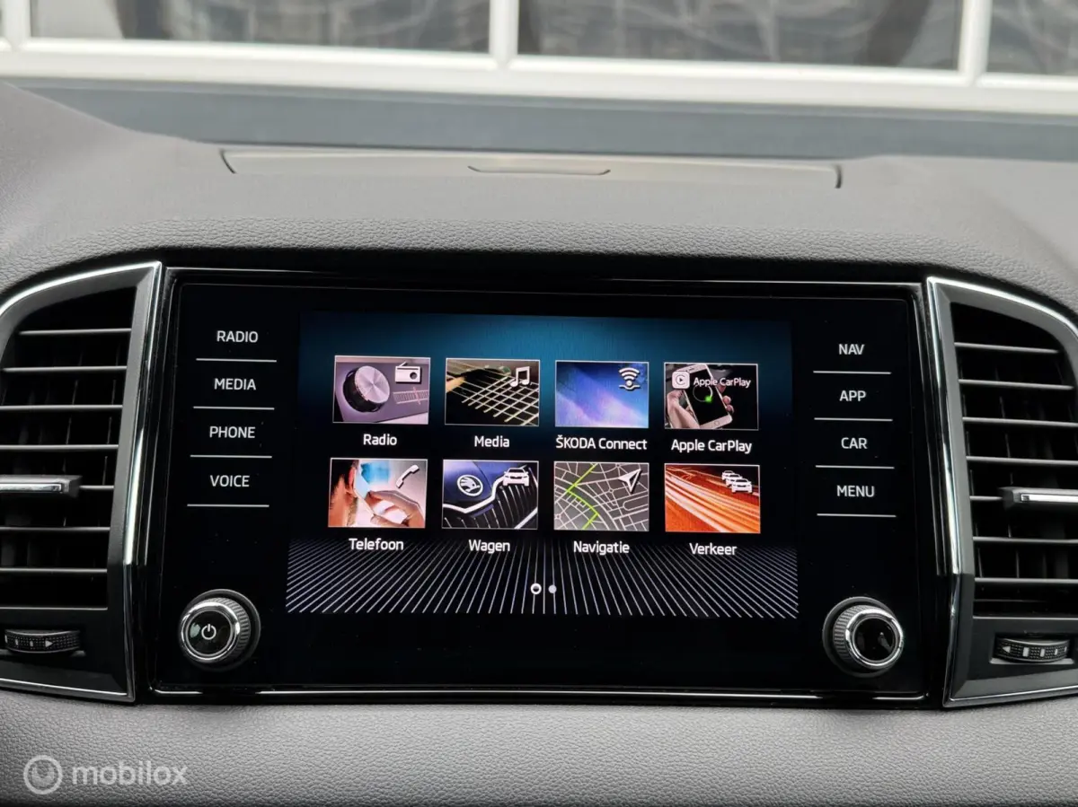 1.5 TSI ACT Sportline Virtual Bucket Seats Navi Carplay ACC Camera