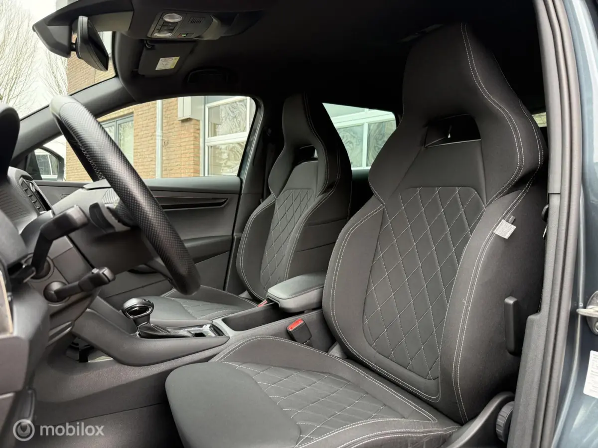 1.5 TSI ACT Sportline Virtual Bucket Seats Navi Carplay ACC Camera