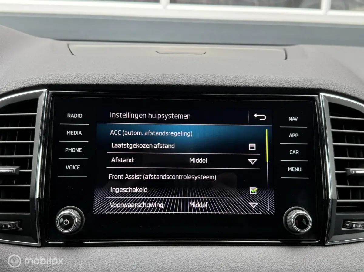 1.5 TSI ACT Sportline Virtual Bucket Seats Navi Carplay ACC Camera