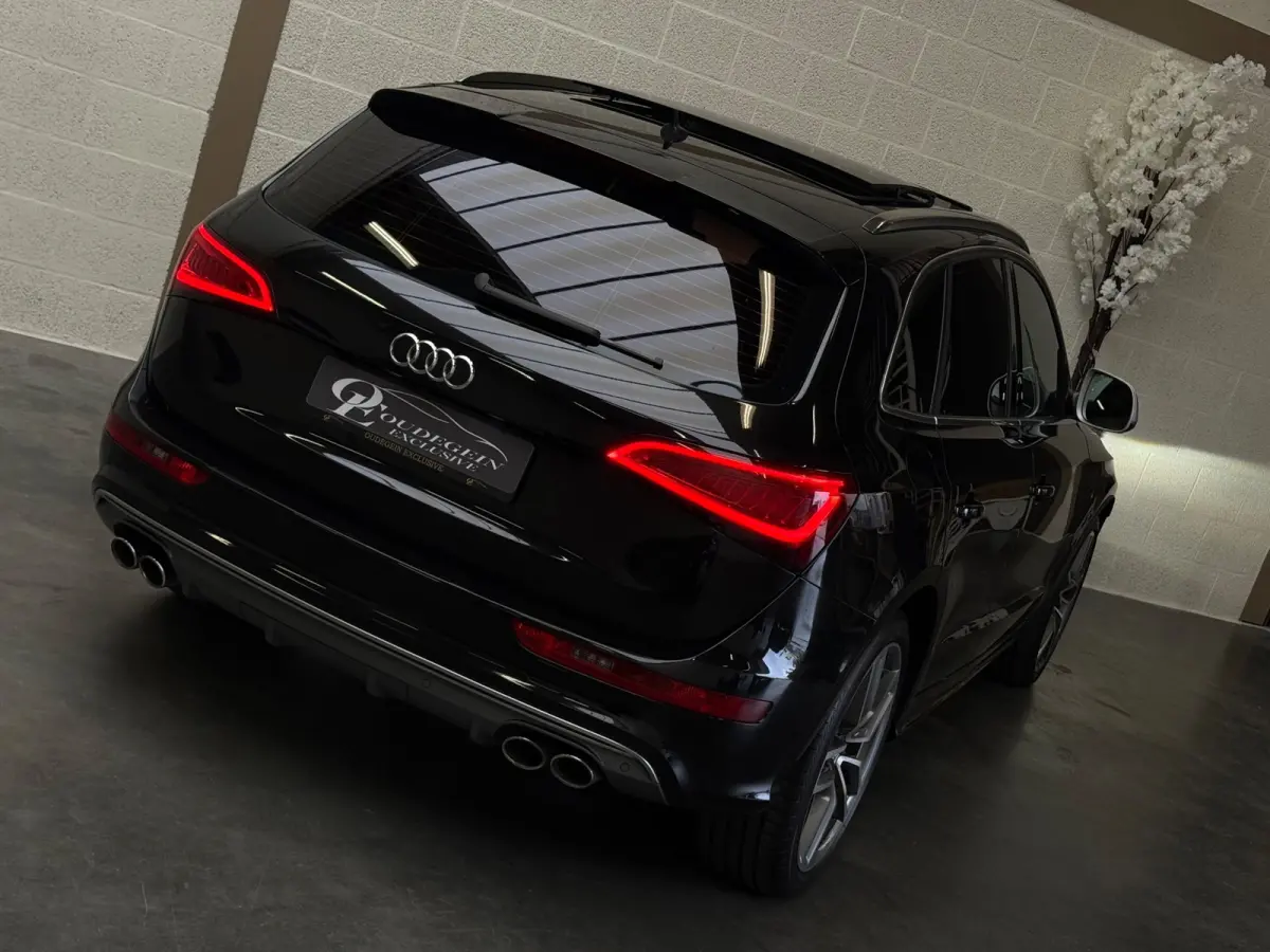 3.0 TDI SQ5 Quattro / B&O / Dodehoek / Pano / Exclusive Interior / Adaptive / Standkachel /
