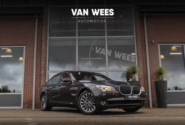 750i ActiveHybrid | NL auto | 2e eigenaar | Soft close | 360 camera | Keyless entry | Head-up | Comfortstoelen | Dakraam | Sportstuur | HiFi audio | Adaptive Xenon