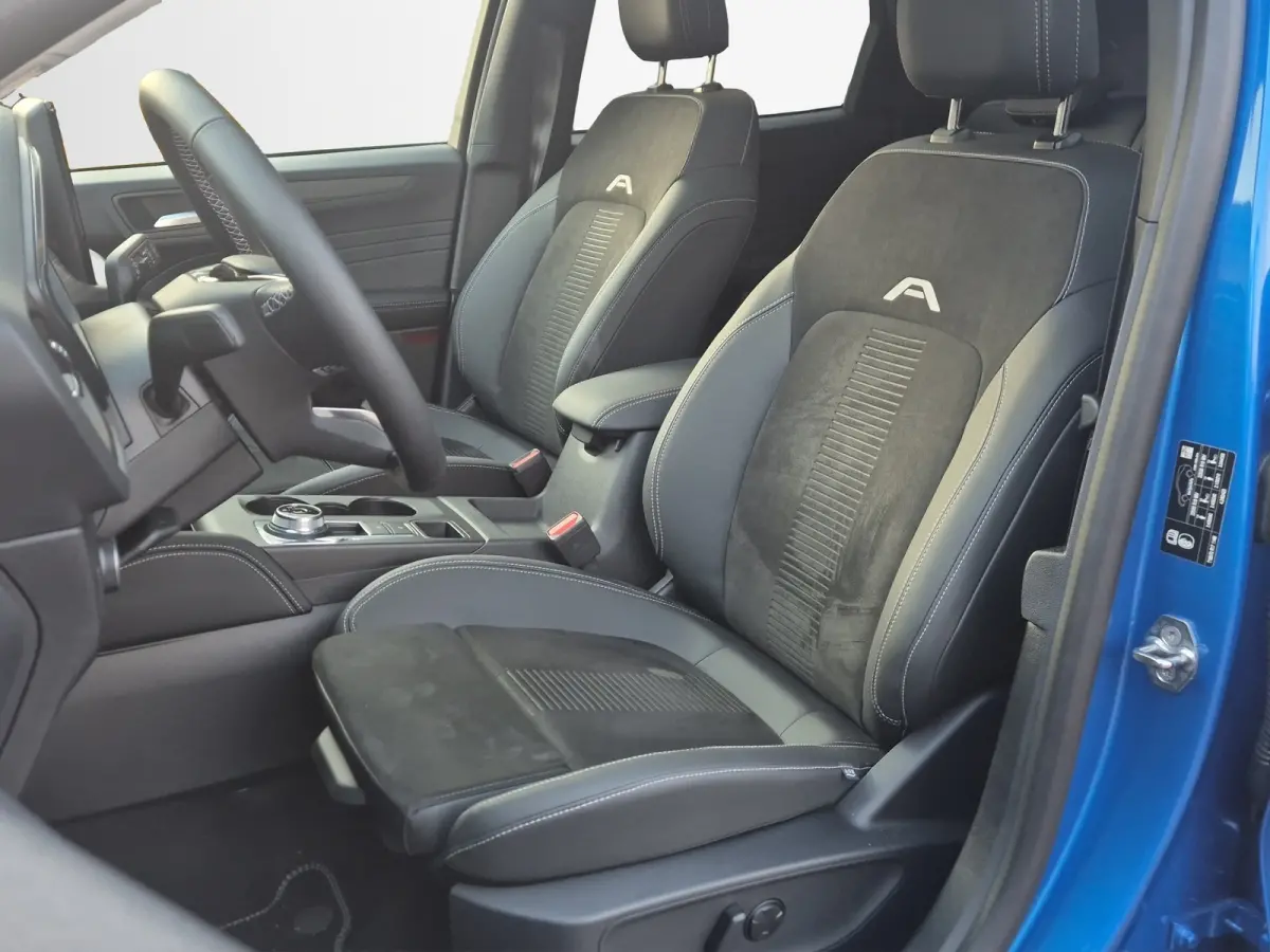 2.5 PHEV Active X 243pk | Elektr. trekhaak | Panoramadak | Adaptive Cruise | Dodehoek Detectie | 19" LMV |