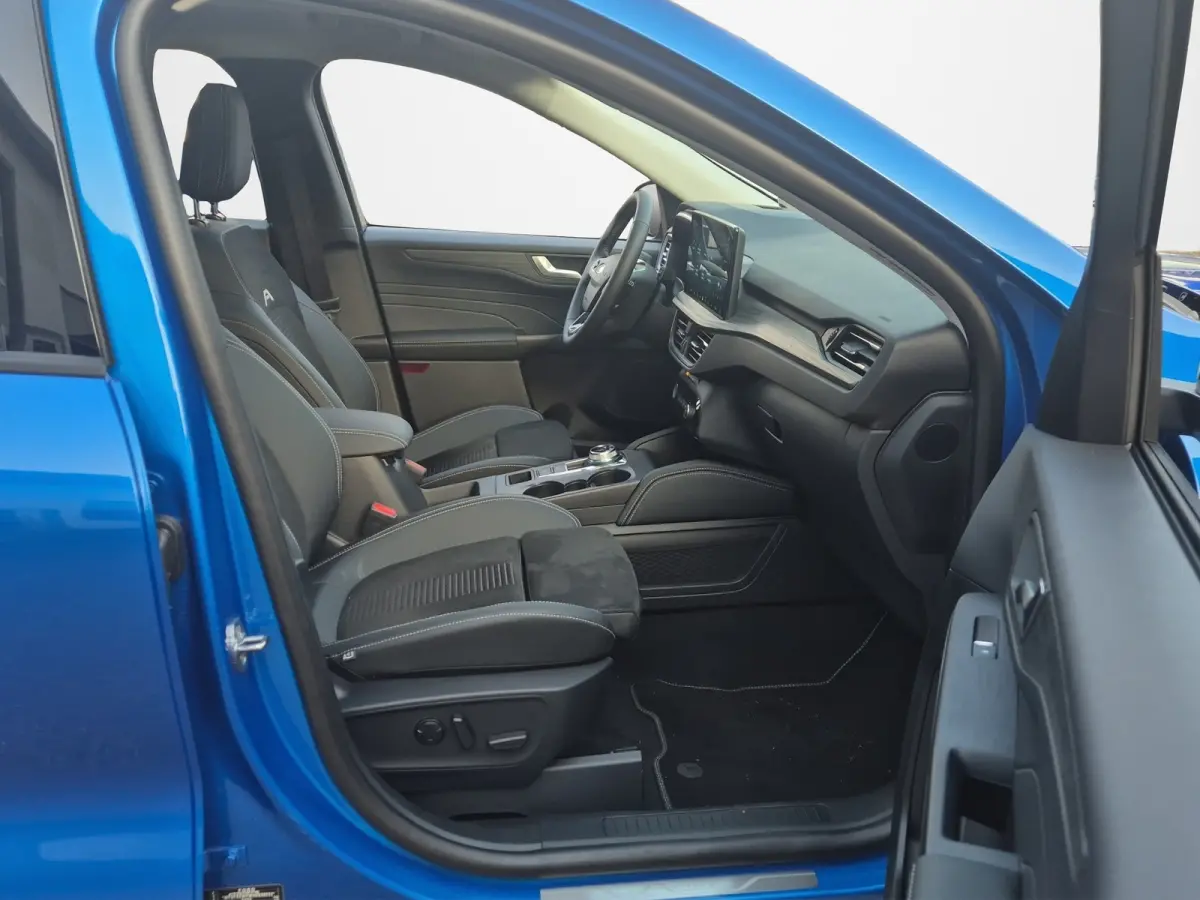 2.5 PHEV Active X 243pk | Elektr. trekhaak | Panoramadak | Adaptive Cruise | Dodehoek Detectie | 19" LMV |