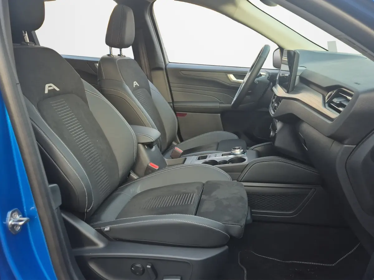 2.5 PHEV Active X 243pk | Elektr. trekhaak | Panoramadak | Adaptive Cruise | Dodehoek Detectie | 19" LMV |
