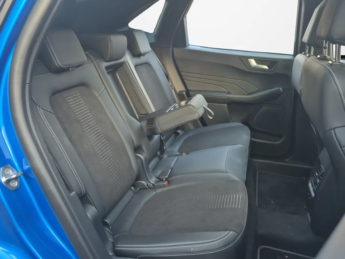 2.5 PHEV Active X 243pk | Elektr. trekhaak | Panoramadak | Adaptive Cruise | Dodehoek Detectie | 19" LMV |