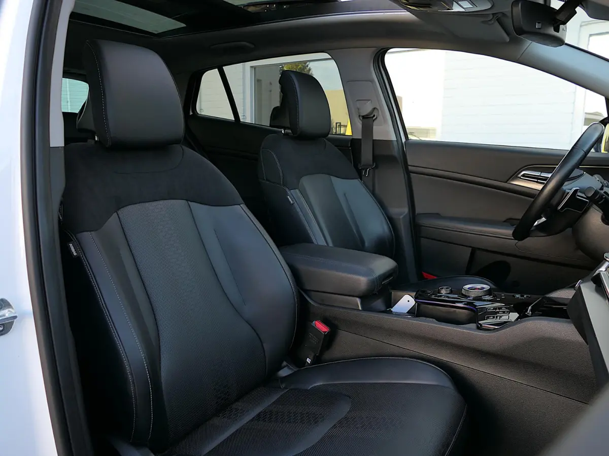 1.6 T-GDi MHEV DynamicPlusLine | Panoramadak | 360°-camera | Stoelventilatie | Apple-/Android Carplay | Stoelverwarming V+A | Leder | ACC | Dodehoek detectie | Dealer onderhouden