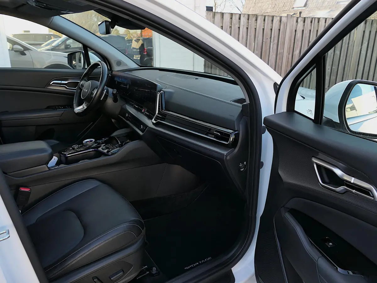 1.6 T-GDi MHEV DynamicPlusLine | Panoramadak | 360°-camera | Stoelventilatie | Apple-/Android Carplay | Stoelverwarming V+A | Leder | ACC | Dodehoek detectie | Dealer onderhouden