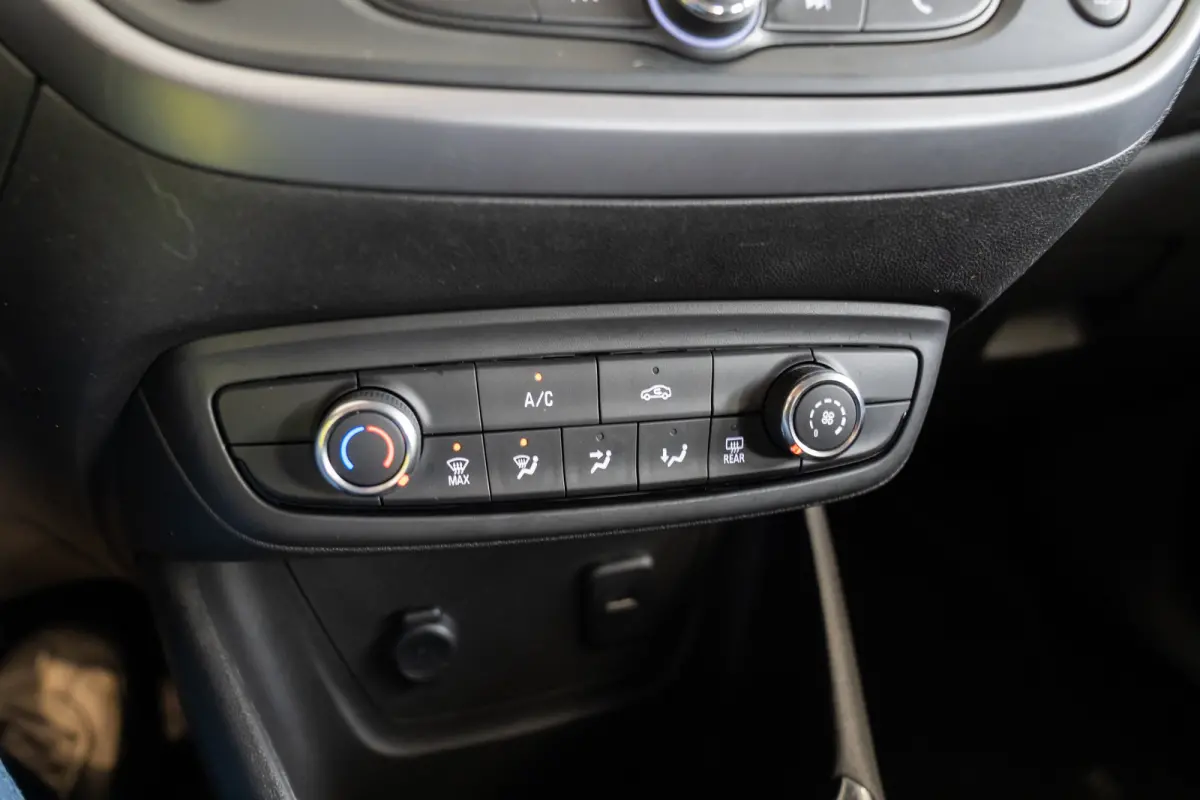 1.2 Turbo 110PK Edition | Apple Carplay & Android Auto | Airco | Cruise Controle | Lichtmetalen velgen |