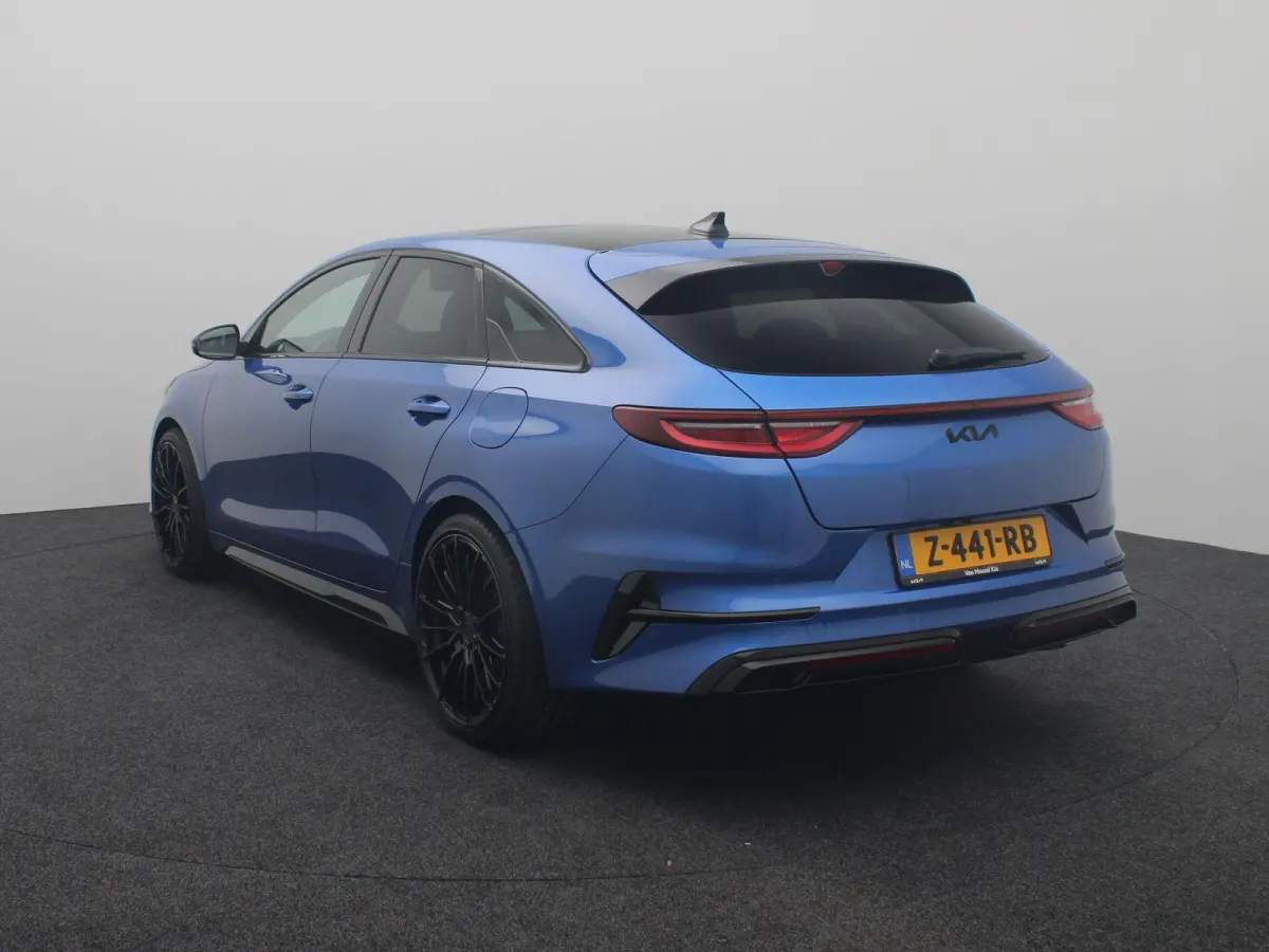1.5 T-GDi GT-Line |  Automaat | Navigatie | Panoramadak | Apple Carplay / Android Auto | Climate Control | Camera | Digital Cockpit | Kia Connect | Stoel- Stuurverwarming | Adaptive Cruise C