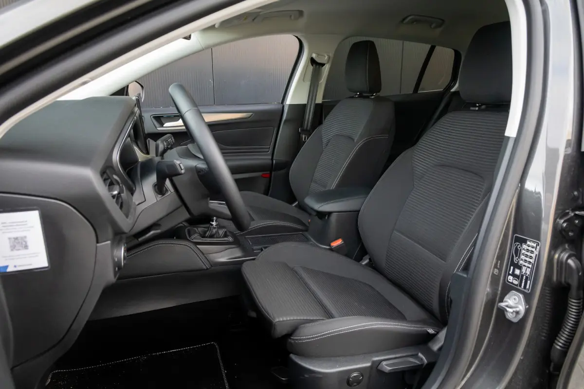 1.0 EcoBoost Hybrid Titanium X | WINTER PACK | AGR-STOELEN | B&O | Achteruitrijcamera | Airco (automatisch) | Binnenspiegel automatisch dimmend