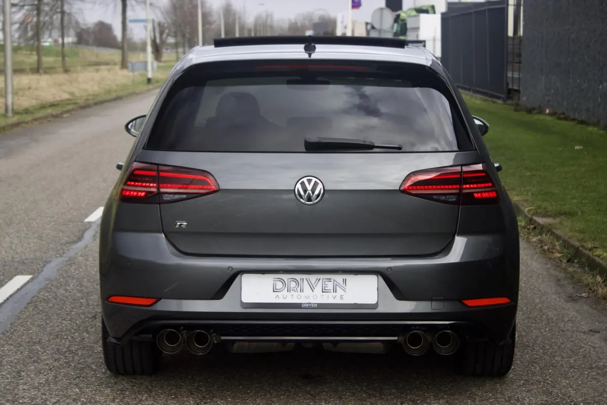 7.5 2.0 TSI R | Indium Grey - Pano - APR