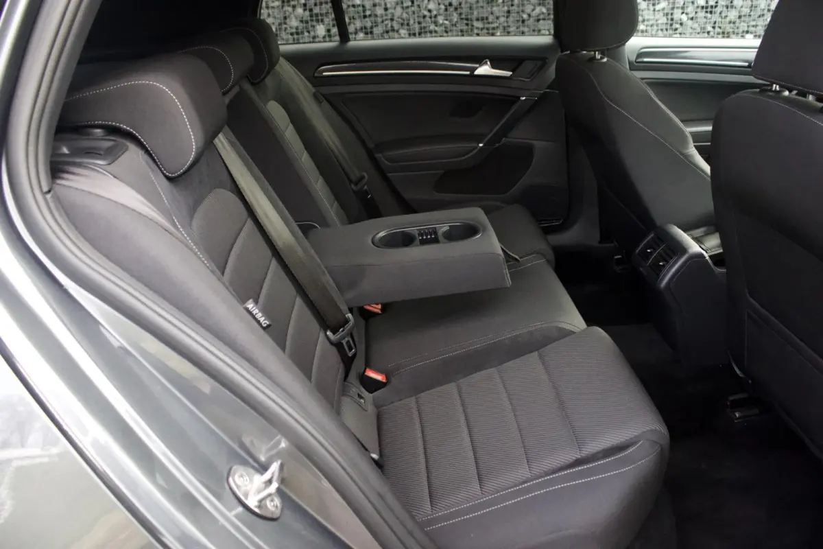 7.5 2.0 TSI R | Indium Grey - Pano - APR