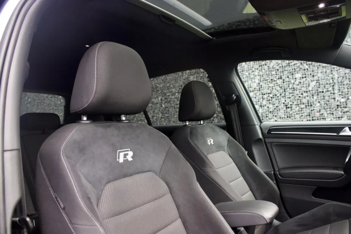 7.5 2.0 TSI R | Indium Grey - Pano - APR
