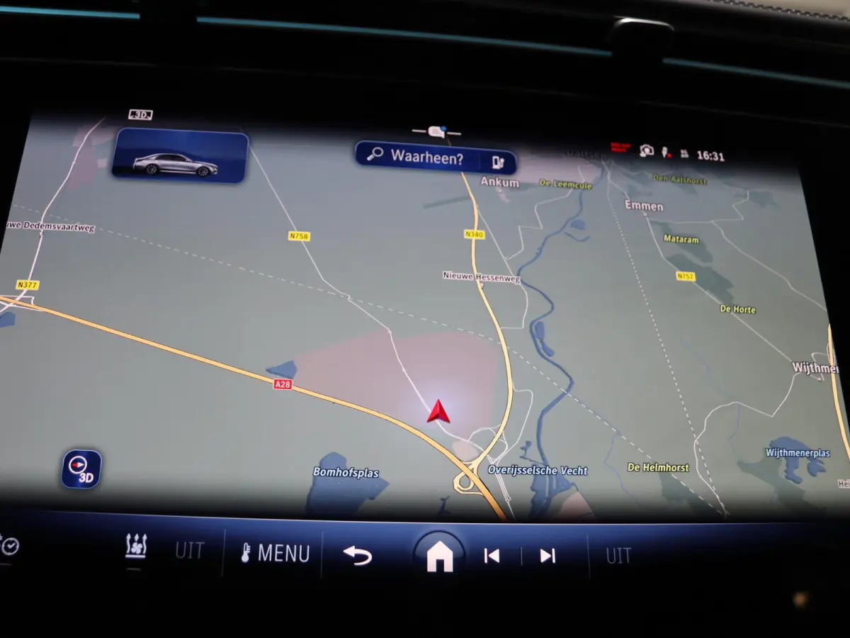 300e Sport Edition | Panoramaschuifdak | Nightpakket | Premium plus pakket | Rijassistentiepakket Plus | Stoelventilatie | Burmester | 360° camera |