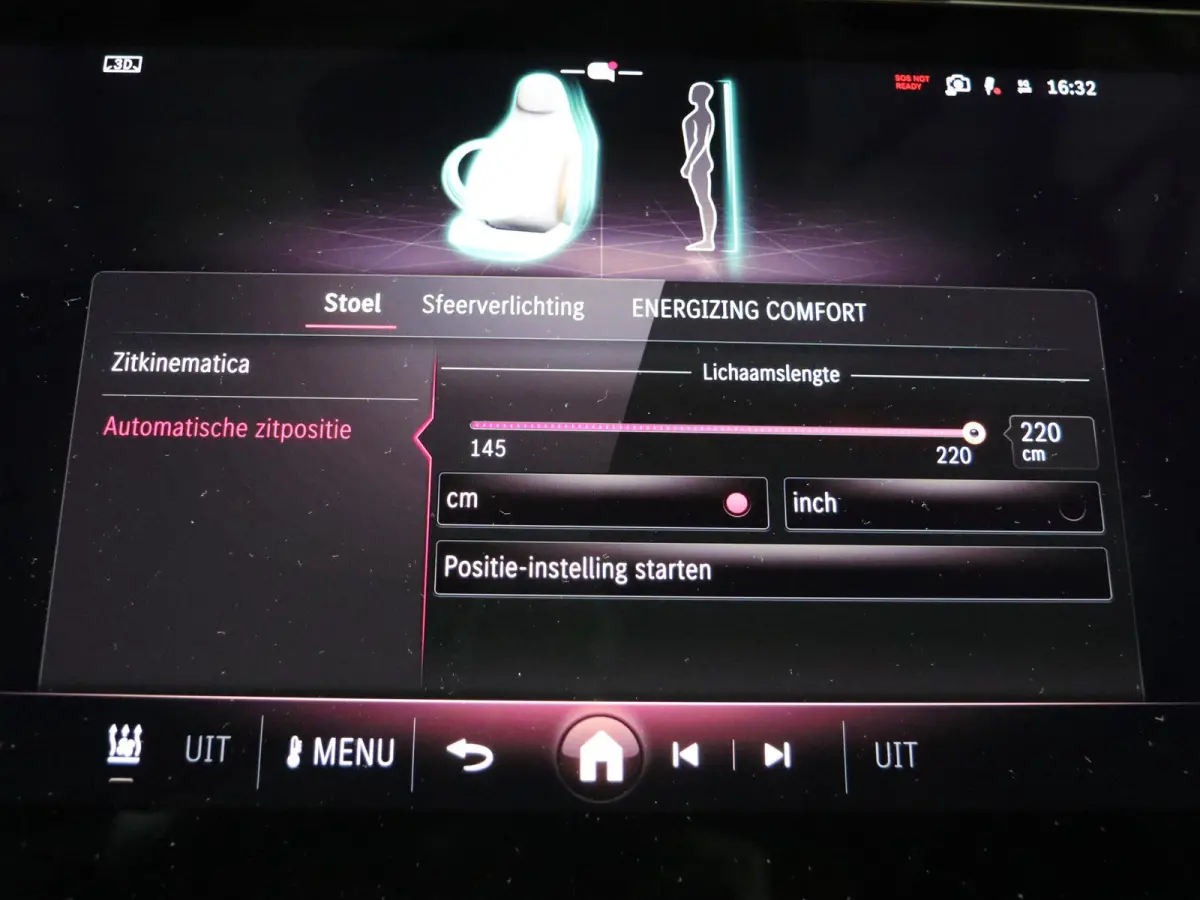 300e Sport Edition | Panoramaschuifdak | Nightpakket | Premium plus pakket | Rijassistentiepakket Plus | Stoelventilatie | Burmester | 360° camera |