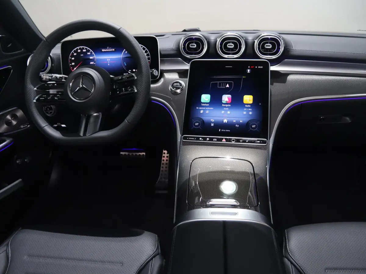 300e Business Solution AMG | Panoramaschuifdak | Nightpakket | Burmester | Head-Up |