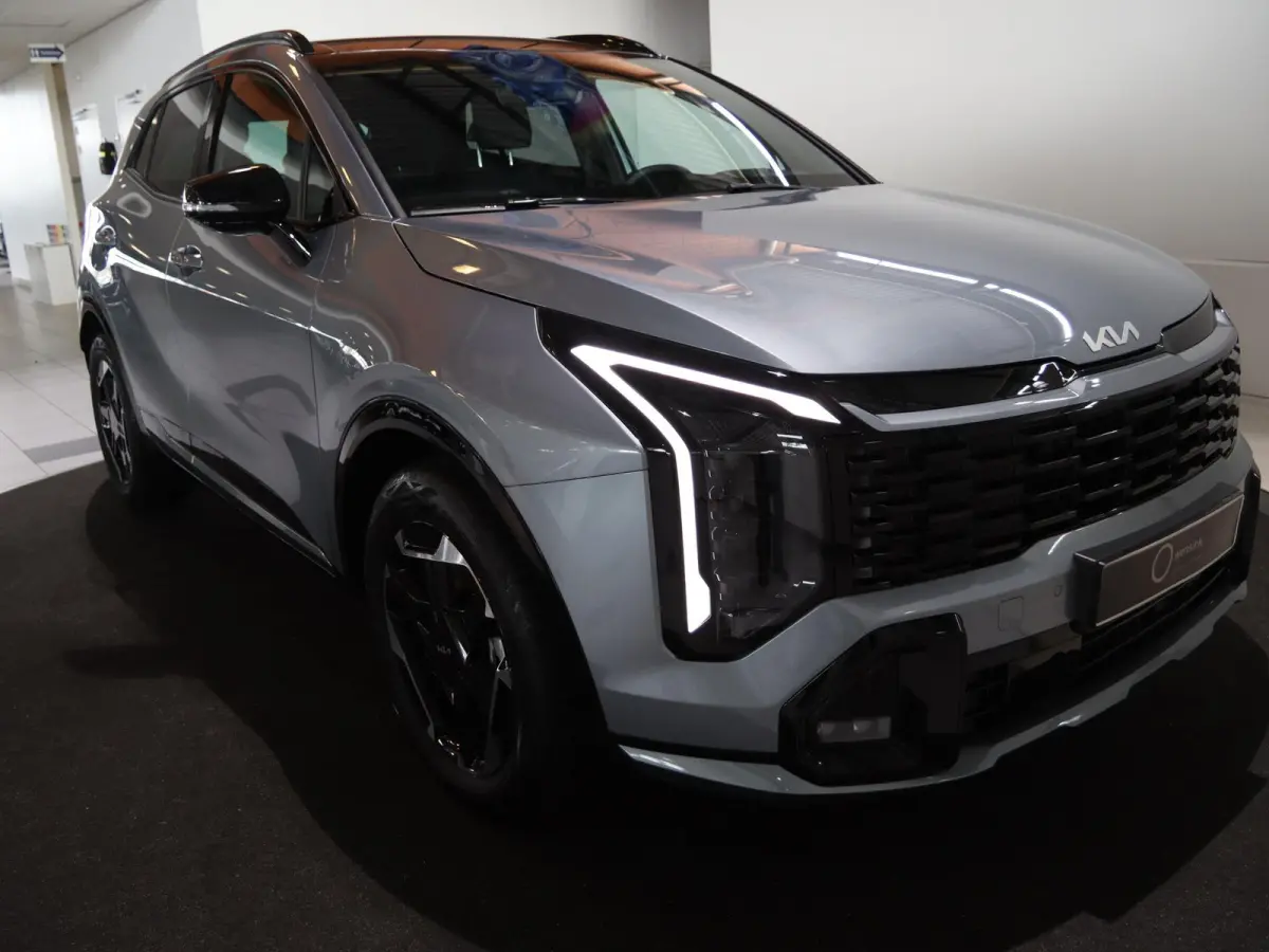 1.6 T-GDi Hybrid GT-Line | Head-up Display | Stoelverwarming | Camera | Schuif/kanteldak |
