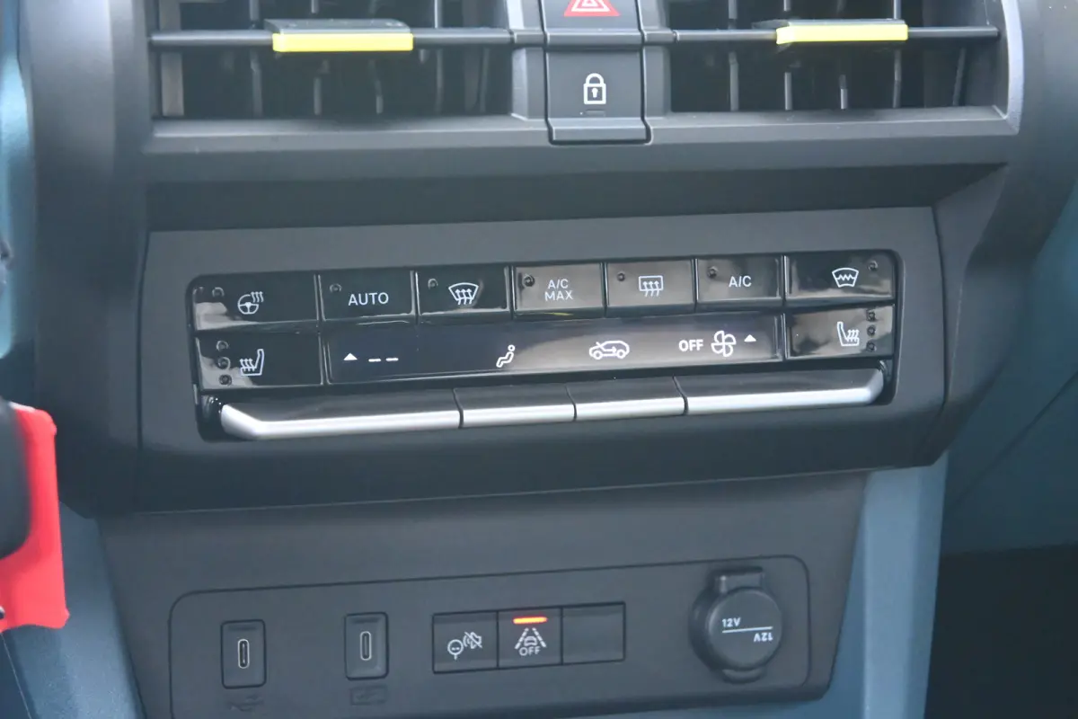 La Prima VOORRAAD-ACTIE! | 8 Jaar Fabrieksgarantie | Achteruitrijcamera | Stoel/Stuur Verwarming | Carplay