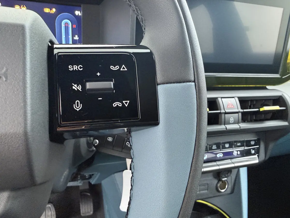 La Prima | 10,25" touchscreen radio met Bluetooth, DAB & USB én Navigatie | Automatische airconditioning | Bandenreparatieset Fix & Go