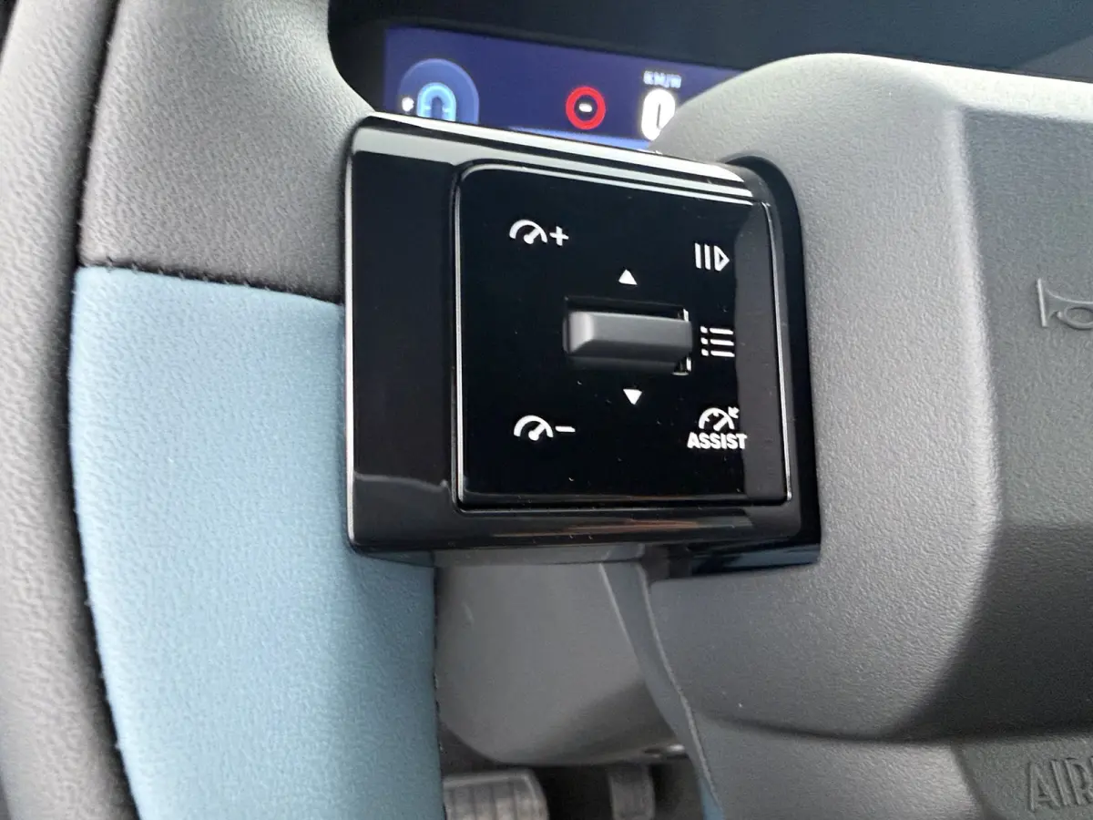 La Prima | 10,25" touchscreen radio met Bluetooth, DAB & USB én Navigatie | Automatische airconditioning | Bandenreparatieset Fix & Go