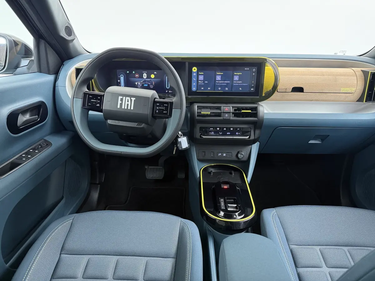 La Prima | 10,25" touchscreen radio met Bluetooth, DAB & USB én Navigatie | Automatische airconditioning | Bandenreparatieset Fix & Go