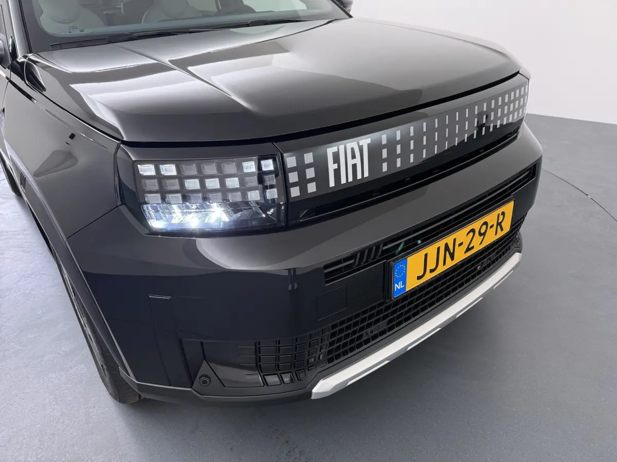 La Prima | 10,25" touchscreen radio met Bluetooth, DAB & USB én Navigatie | Automatische airconditioning | Bandenreparatieset Fix & Go