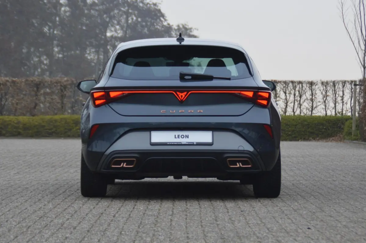 1.5 TSI e-Hybrid 204 pk Business PHEV