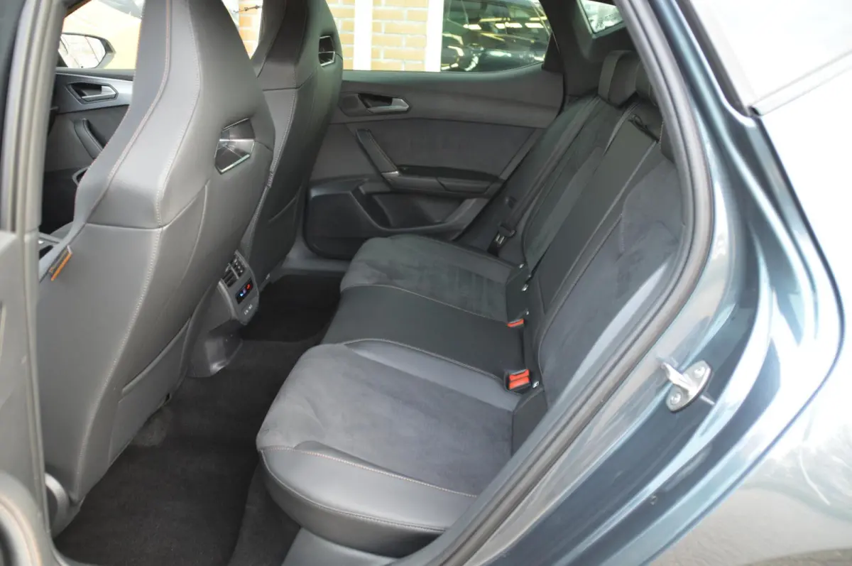 1.5 TSI e-Hybrid 204 pk Business PHEV