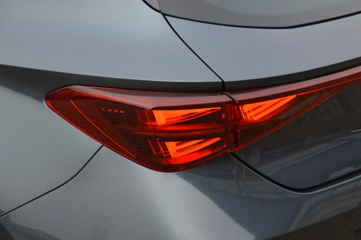1.5 TSI e-Hybrid 204 pk Business PHEV