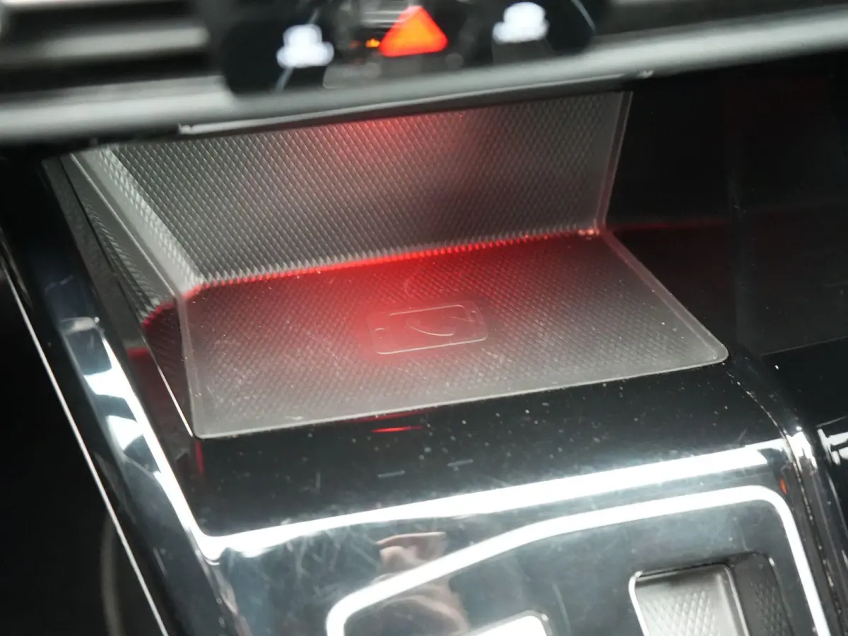 1.4 eHybrid Style | Apple/Android Play | Camera | Adaptive Cruise | Comfortstoel(en) | Full-LED | Keyless | PDC V+A | Sfeerverlichting | Virtual Cockpit | 12 Maand BOVAG Garantie! |
