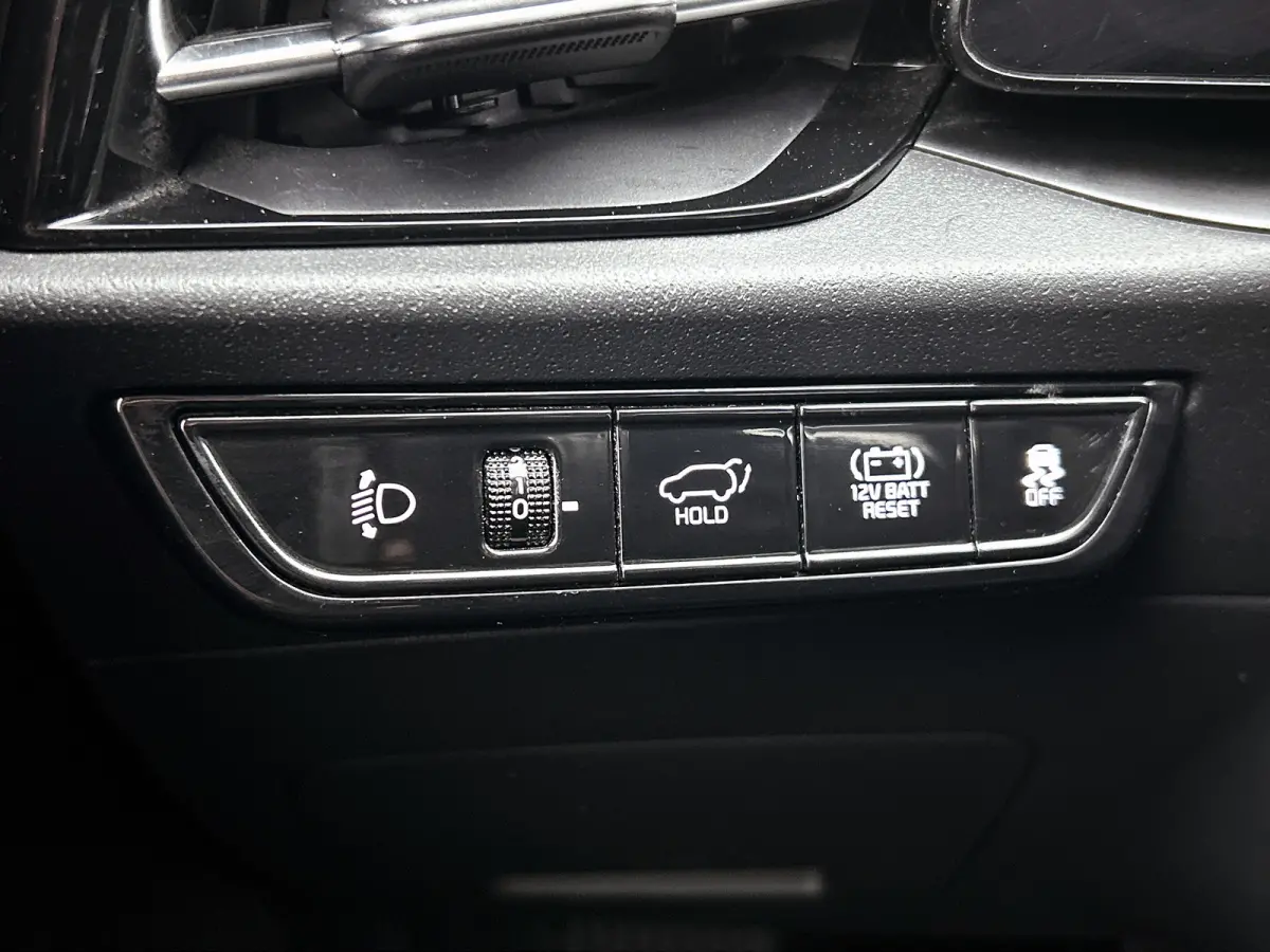 1.6 GDi Hybrid DynamicPlusLine | CAMERA | NAVI | WINTERPACK | ELEKTR. STOEL | ELEKTR. A-KLEP