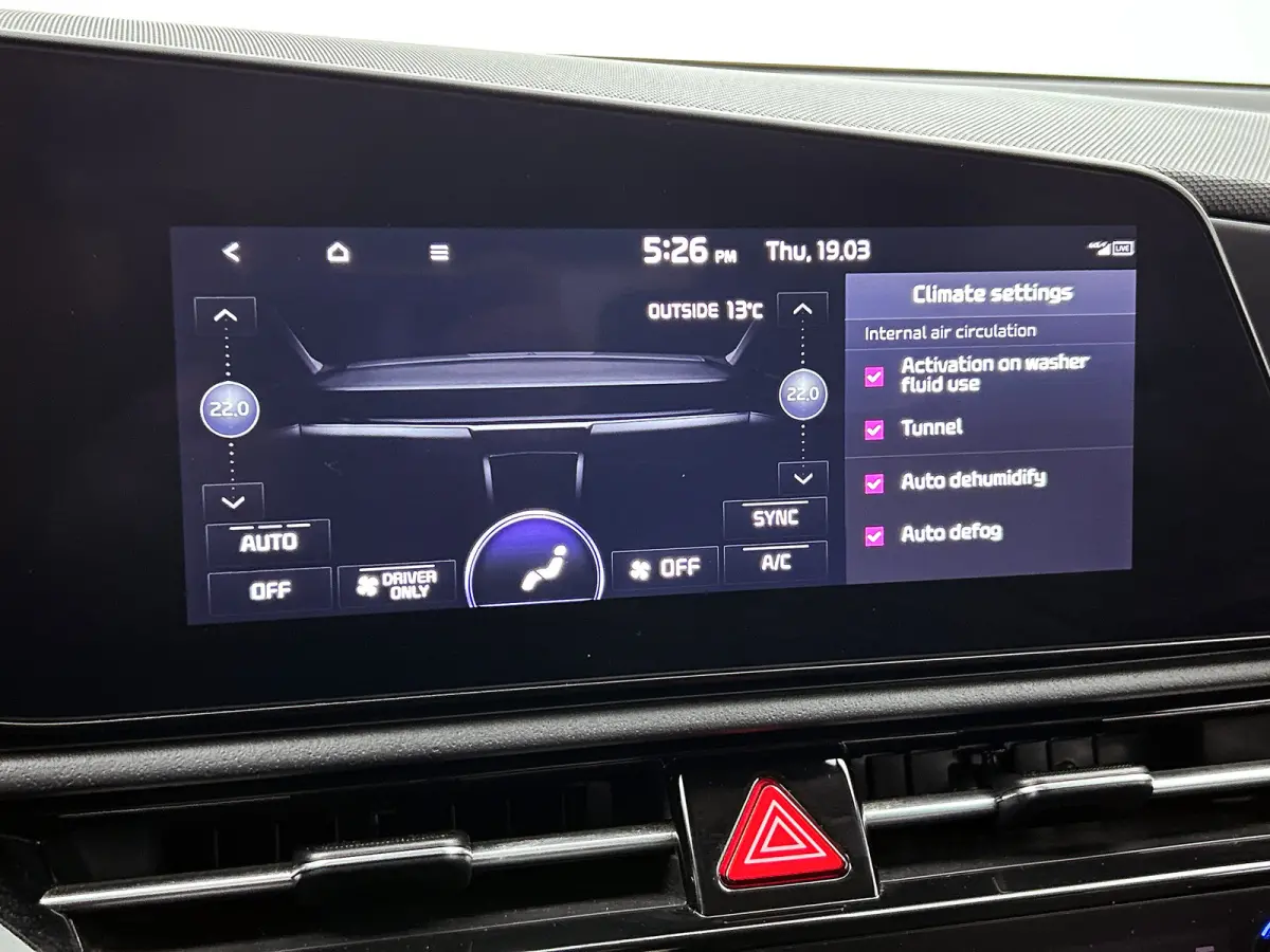1.6 GDi Hybrid DynamicPlusLine | CAMERA | NAVI | WINTERPACK | ELEKTR. STOEL | ELEKTR. A-KLEP