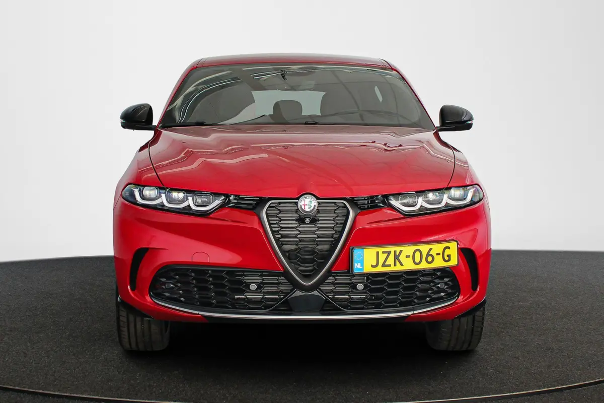 1.3T PHEV Edizione Speciale / 20'' / LED / Rosso Alfa / 88 KM!