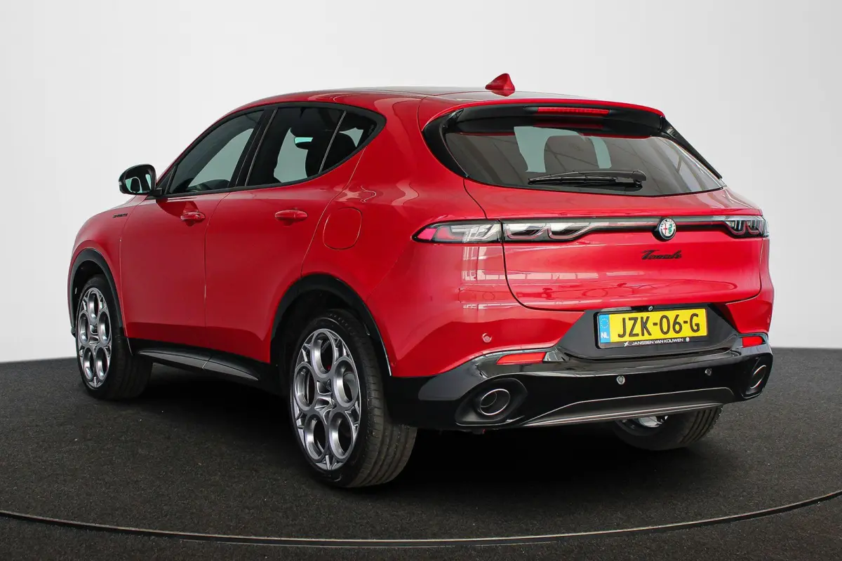 1.3T PHEV Edizione Speciale / 20'' / LED / Rosso Alfa / 88 KM!