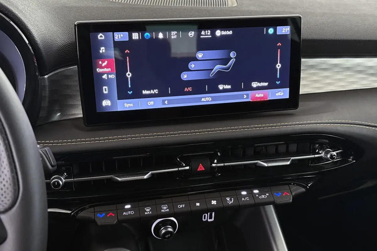 1.3T PHEV Edizione Speciale / 20'' / LED / Rosso Alfa / 88 KM!