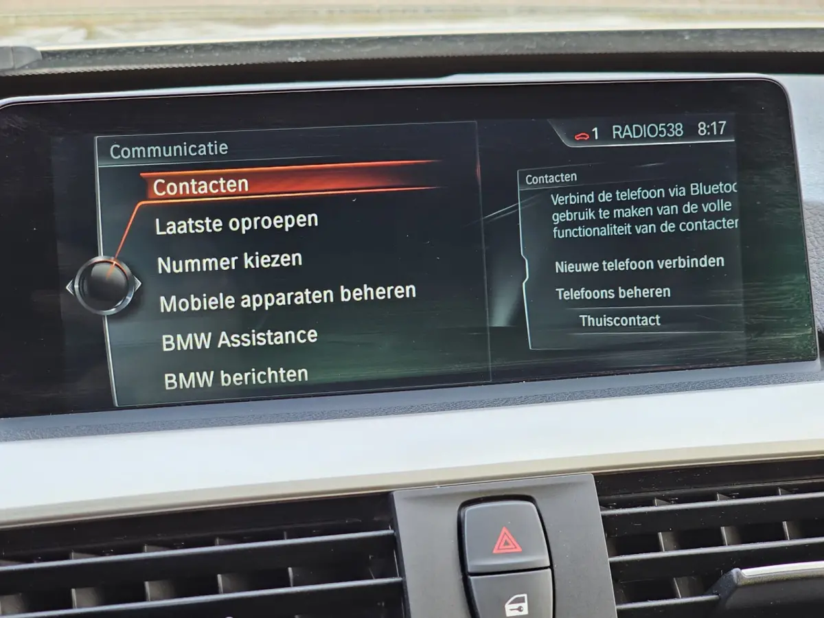 320i Centennial High Executive | Automaat | Navi | Stoelverwarming | LED | Cruise | PDC |