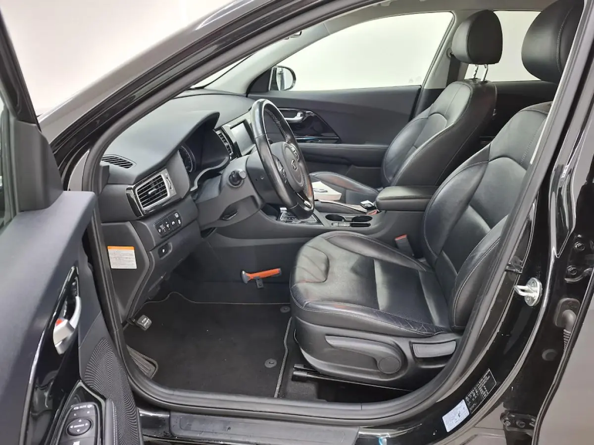 1.6 GDi Hybrid DynamicPlusLine LEDEREN BEKLEDING CAMERA