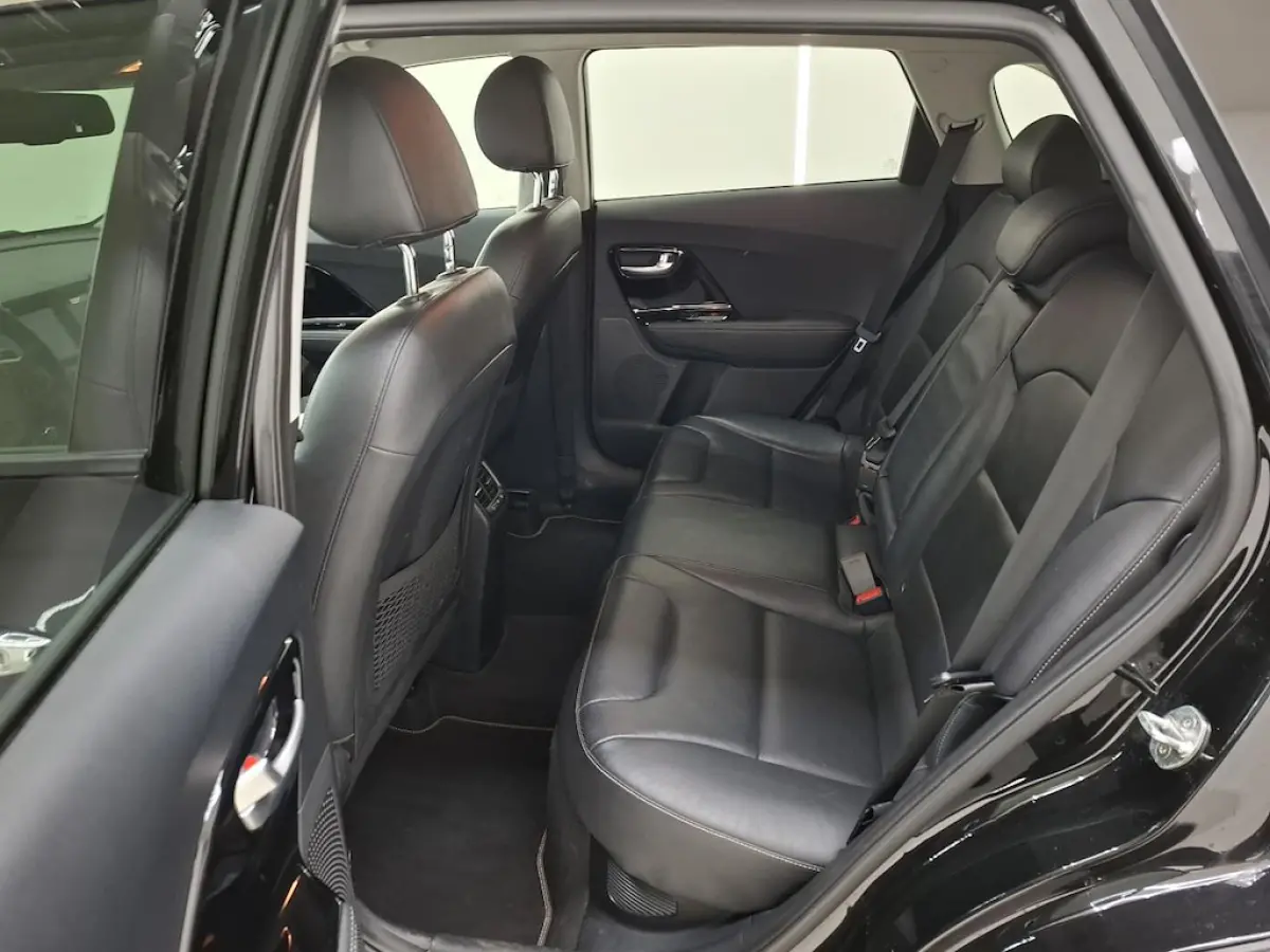 1.6 GDi Hybrid DynamicPlusLine LEDEREN BEKLEDING CAMERA