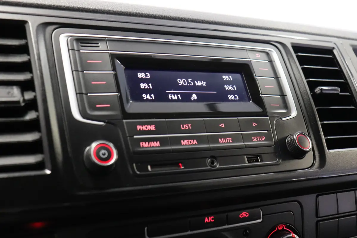 2.0 TDI 150PK Automaat EURO 6 - Airco - Cruise - PDC -  € 15.900,- Excl.